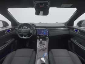 Lynk & Co 01 (2023) thumbnail 3
