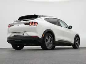 Ford Mustang (2023) thumbnail 17