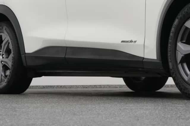 Ford Mustang (2023) thumbnail 39