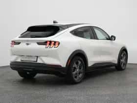 Ford Mustang (2023) thumbnail 7