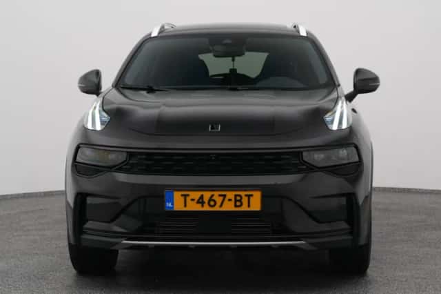 Lynk & Co 01 (2023) thumbnail 9