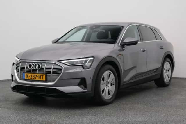 Audi e-tron (2020) thumbnail 1