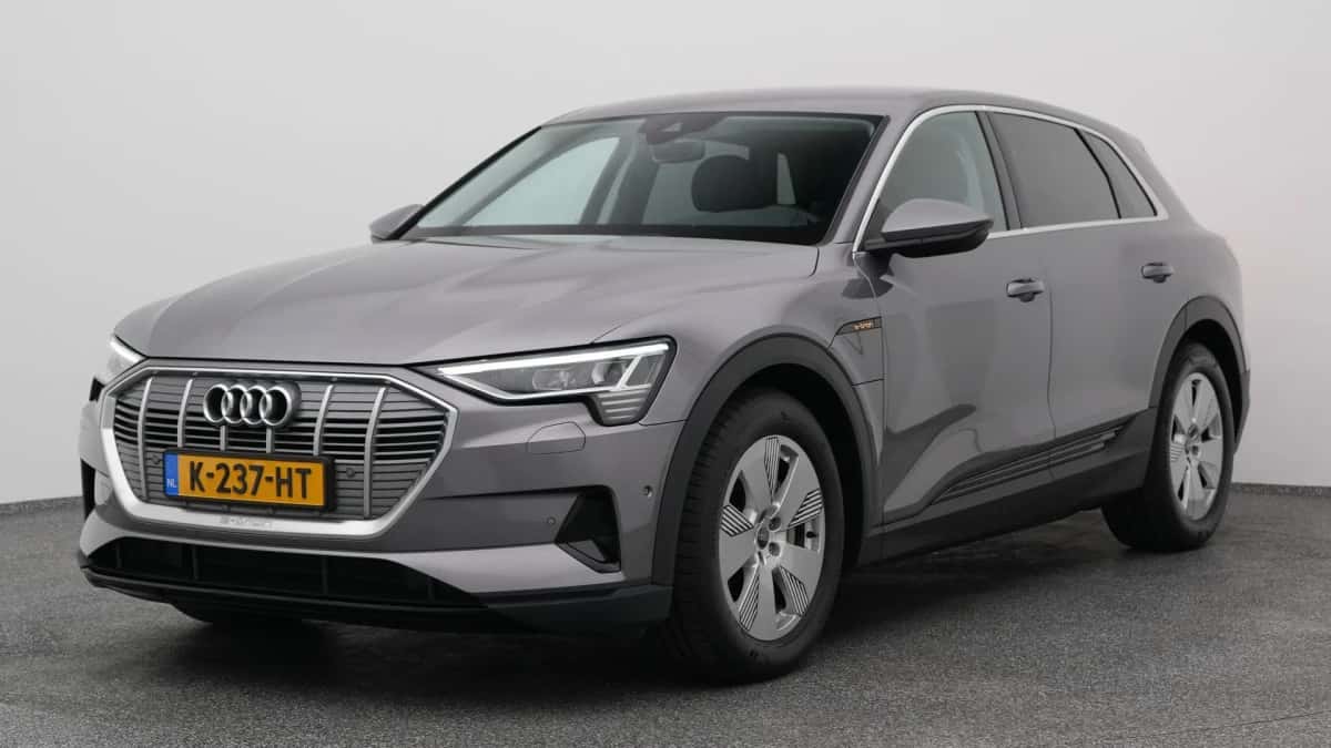 Audi e-tron (2020) — foto 1