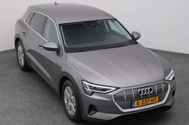 Audi e-tron (2020) thumbnail 25