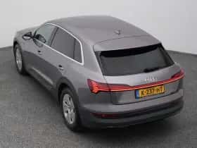 Audi e-tron (2020) thumbnail 26
