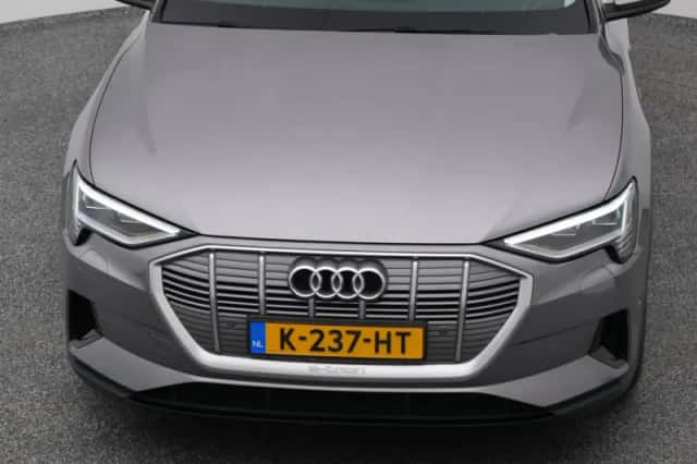 Audi e-tron (2020) thumbnail 31