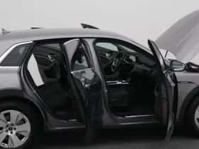 Audi e-tron (2020) thumbnail 35