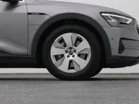 Audi e-tron (2020) thumbnail 43
