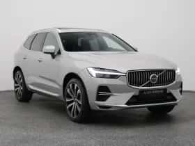 Volvo XC60 (2024) thumbnail 2