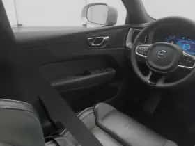 Volvo XC60 (2024) thumbnail 11