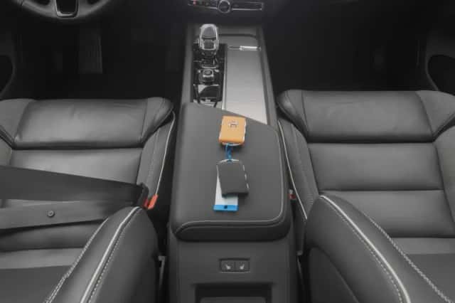 Volvo XC60 (2024) thumbnail 12
