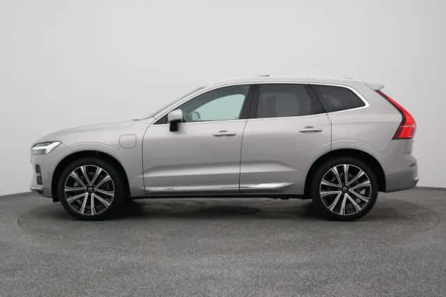 Volvo XC60 (2024) thumbnail 13