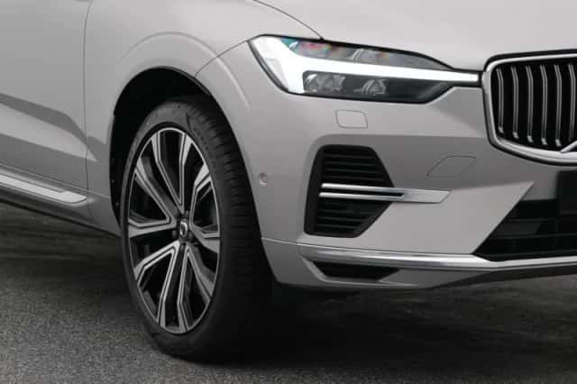 Volvo XC60 (2024) thumbnail 17
