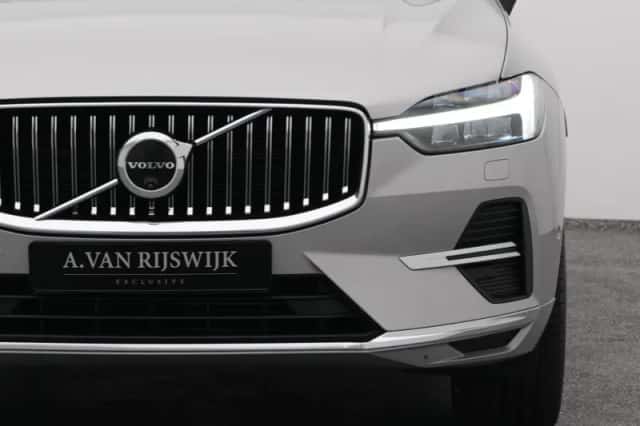 Volvo XC60 (2024) thumbnail 19