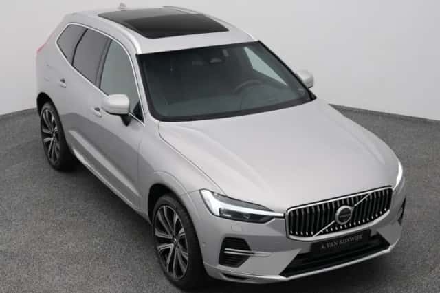 Volvo XC60 (2024) thumbnail 24