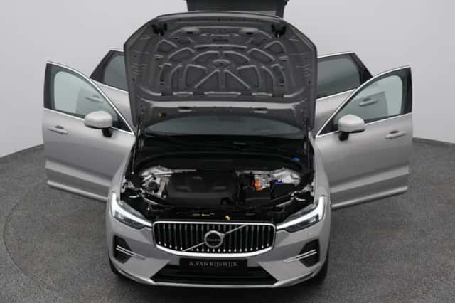Volvo XC60 (2024) thumbnail 27