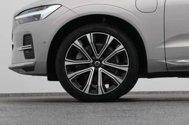 Volvo XC60 (2024) thumbnail 39