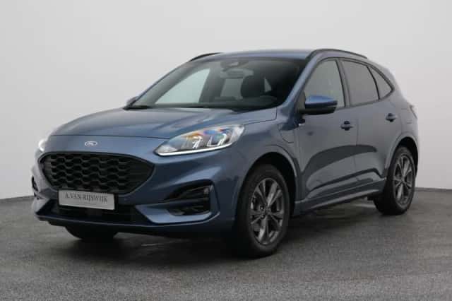 Ford Kuga (2023) thumbnail 1