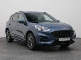Ford Kuga (2023) thumbnail 2