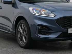 Ford Kuga (2023) thumbnail 17