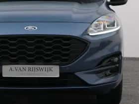 Ford Kuga (2023) thumbnail 19