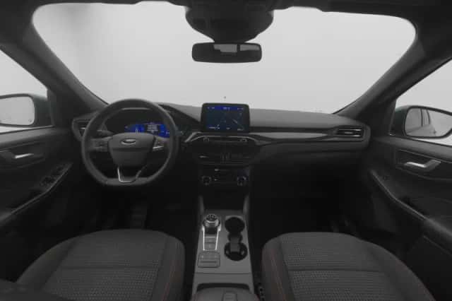 Ford Kuga (2023) thumbnail 3