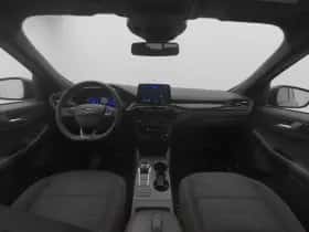 Ford Kuga (2023) thumbnail 3