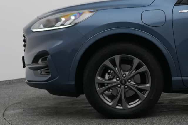 Ford Kuga (2023) thumbnail 21