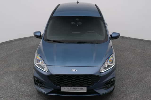 Ford Kuga (2023) thumbnail 26
