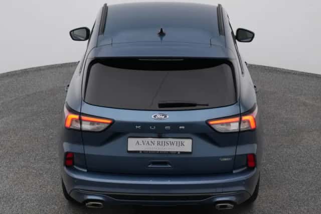 Ford Kuga (2023) thumbnail 28