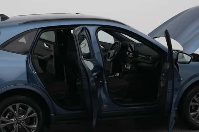 Ford Kuga (2023) thumbnail 34