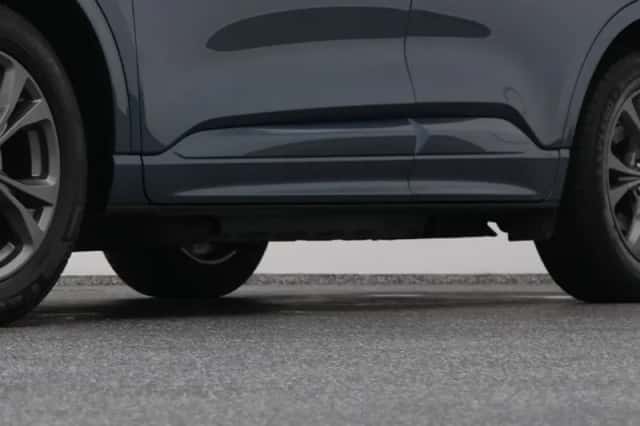Ford Kuga (2023) thumbnail 37