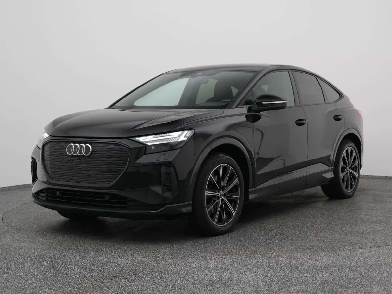 Audi Q4 (2022) — foto 1