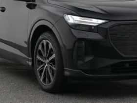 Audi Q4 (2022) thumbnail 18