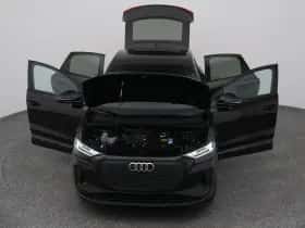 Audi Q4 (2022) thumbnail 28