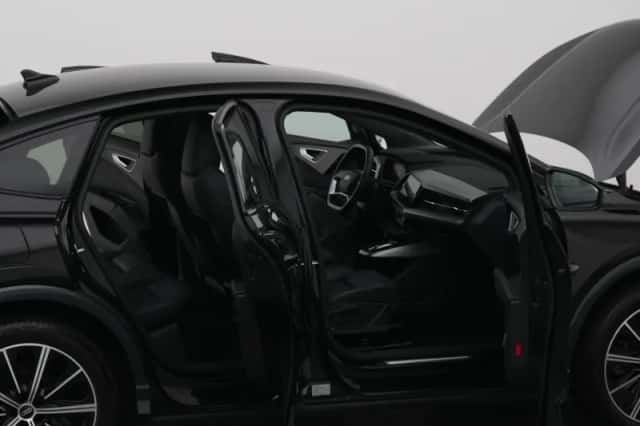 Audi Q4 (2022) thumbnail 33