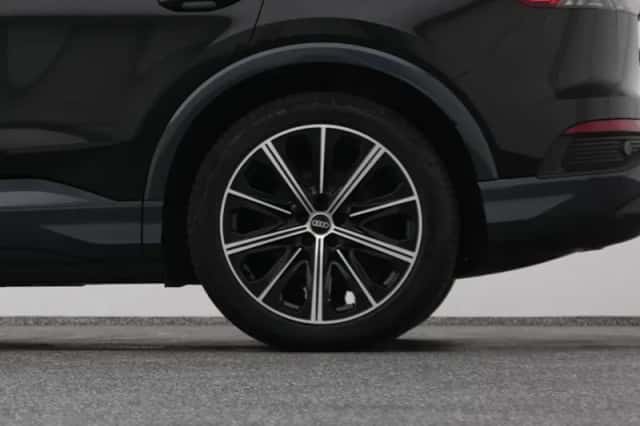 Audi Q4 (2022) thumbnail 39