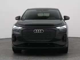 Audi Q4 (2022) thumbnail 10
