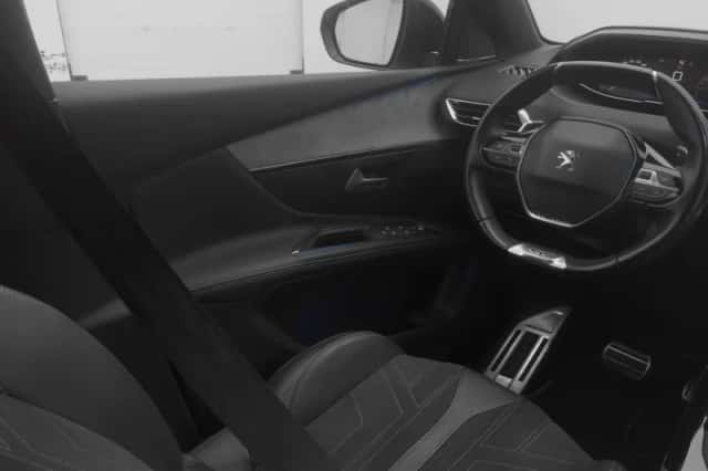 Peugeot 5008 (2022) thumbnail 11
