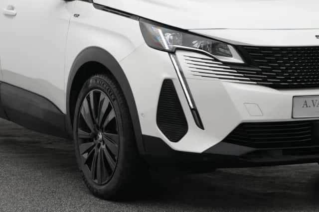 Peugeot 5008 (2022) thumbnail 17