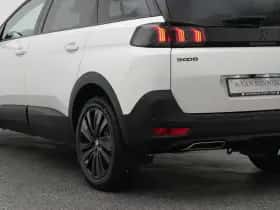 Peugeot 5008 (2022) thumbnail 18