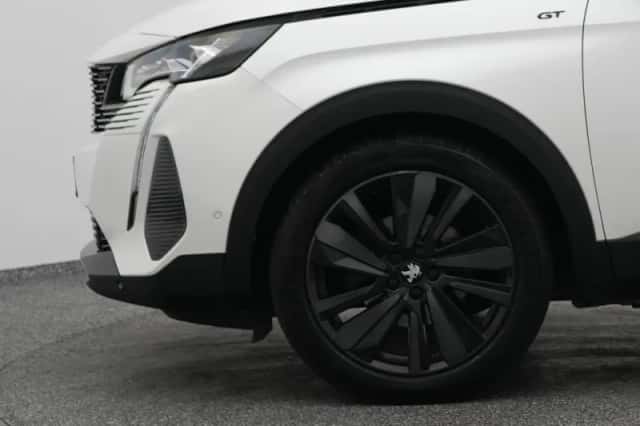 Peugeot 5008 (2022) thumbnail 21