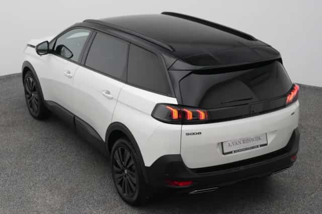 Peugeot 5008 (2022) thumbnail 25
