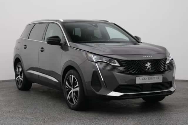 Peugeot 5008 (2023) thumbnail 2