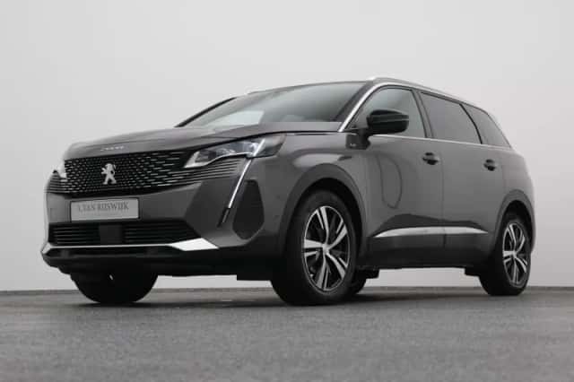 Peugeot 5008 (2023) thumbnail 15