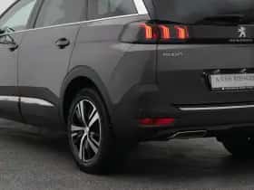 Peugeot 5008 (2023) thumbnail 18