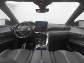 Peugeot 5008 (2023) thumbnail 3