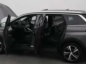 Peugeot 5008 (2023) thumbnail 33