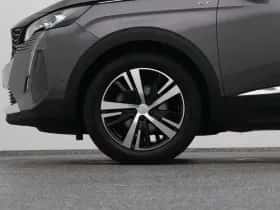 Peugeot 5008 (2023) thumbnail 39