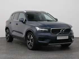 Volvo XC40 (2022) thumbnail 2